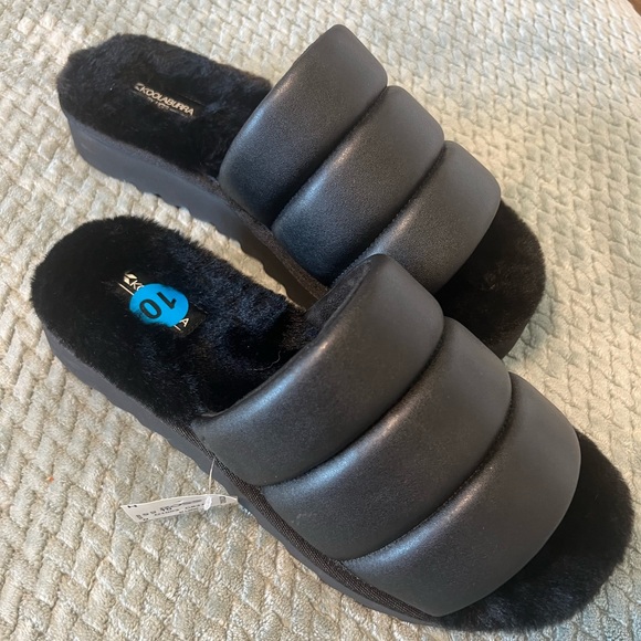 Brand New With Tag Ugg Slides - Picture 2 of 5